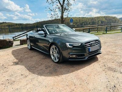 Begagnad Audi S5 Cabriolet Sport 333 HK (244 kW) 2014 Grå Cab