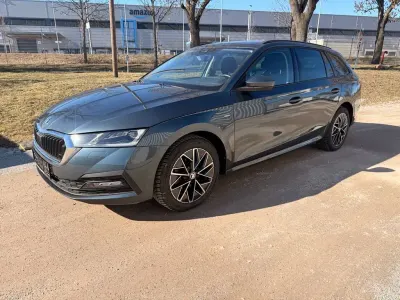 Gebraucht Skoda Octavia Clever 150 PS (110 kW) 2021 Kombi