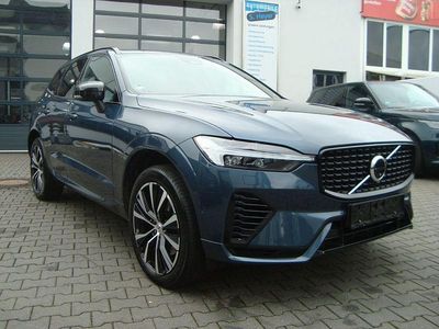 Blau Gebraucht 2022 Volvo XC60 R-Design SUV | 44.900 € (Etwas zu teuer)