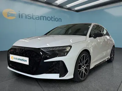 Neu Audi RS3 Sportback 400 PS (294 kW) 2025 Weiß Kleinwagen