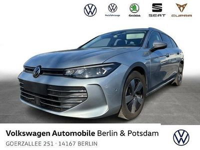 Gebraucht VW Passat Business 150 PS (110 kW) 2024 Oyster silver metallic Kombi