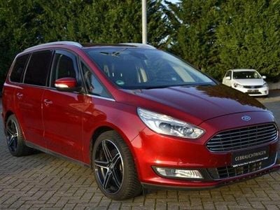 Gebraucht Ford Galaxy Titanium 179 PS (131 kW) 2017 Rot Van / Kleinbus