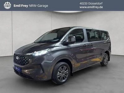 Gebraucht Ford Tourneo Titanium 150 PS (110 kW) 2024 Grau Kombi