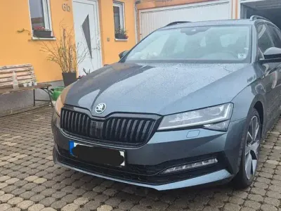 Gebraucht Skoda Superb SportLine 200 PS (147 kW) 2021 Grau Limousine