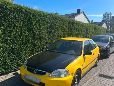 Gebraucht Honda Civic 90 PS (66 kW) 2001 Gelb Kleinwagen