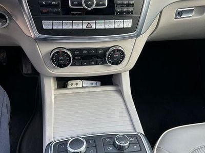 Gebraucht Mercedes ML350 258 PS (189 kW) 2012 Weiß SUV