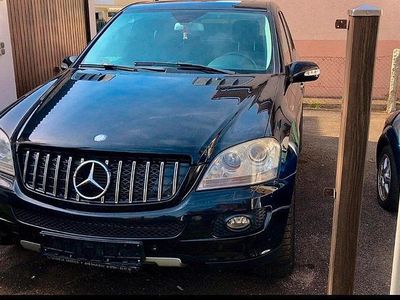 Mercedes ML320