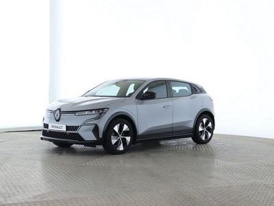 Usado Renault Megane E-Tech Evolution 160 kW (218 HP) 2022 Cinzento Sedan