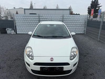 Weiß Gebraucht 2016 Fiat Punto Mystyle Limousine | 3.800 € (Fairer Preis)