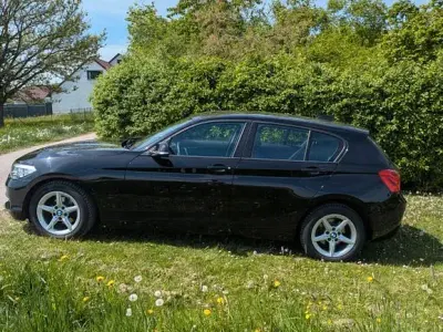 Gebraucht BMW 116 Advantage 109 PS (80 kW) 2017 Schwarz Kleinwagen