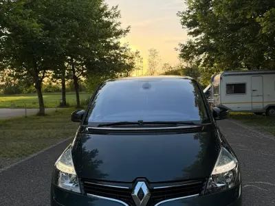 Gebraucht Renault Grand Espace 173 PS (127 kW) 2014 Grau Van / Kleinbus