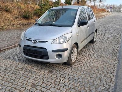 Gebraucht Hyundai i10 69 PS (50 kW) 2009 Silber Kleinwagen