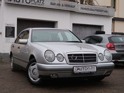 Mercedes E240