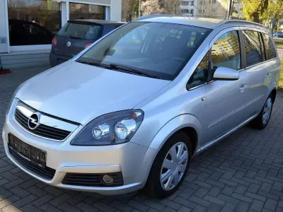 Gebraucht Opel Zafira Edition 140 PS (102 kW) 2006 Starsilber iii m2 Van / Kleinbus