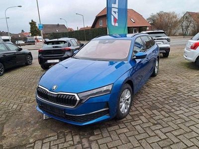 Usata Skoda Octavia Ambition 150 CV (110 kW) 2024 Blu Station wagon