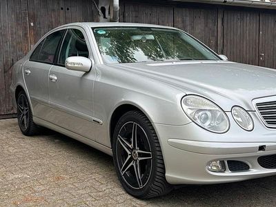 Occasion Mercedes E200 122 ch (89 kW) 2004 Gris Berline