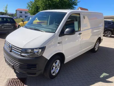 Gebraucht VW Transporter 102 PS (75 kW) 2019 Weiß Van