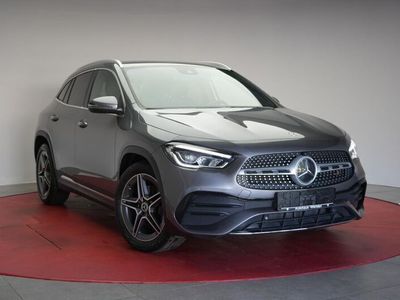 Mercedes GLA220