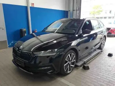 Gebraucht Skoda Octavia SportLine 150 PS (110 kW) 2023 Schwarz Kombi