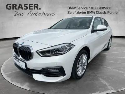 Gebraucht BMW 120 Advantage 178 PS (130 kW) 2022 Alpinweiß uni Kleinwagen