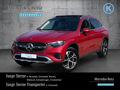 Gebraucht Mercedes GLC300 Avantgarde 204 PS (150 kW) 2024 Rot SUV