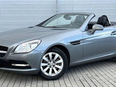 Second-hand Mercedes SLK200 184 CP (135 kW) 2012 Argintiu Cabrio