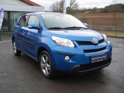 Blau Gebraucht 2014 Toyota Urban Cruiser Club Kombi | 7.980 € (Fairer Preis)