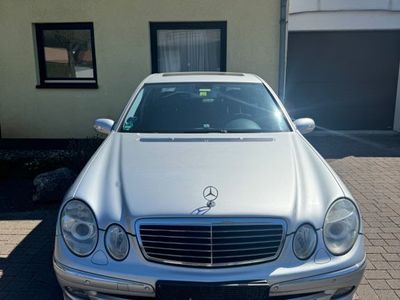 Mercedes E350