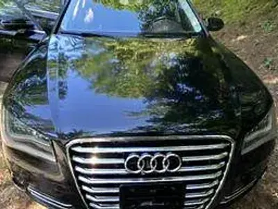 Gebraucht Audi A8 Design 371 PS (272 kW) 2012 Schwarz Limousine