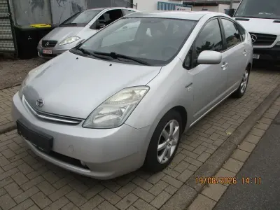 Gebraucht Toyota Prius Sol 77 PS (56 kW) 2007 Silber Kleinwagen