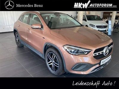 Gebraucht Mercedes GLA250 218 PS (160 kW) 2021 Rosegold (metallic) SUV