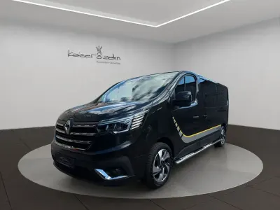 Gebraucht Renault Trafic Life 150 PS (110 kW) 2023 Noir midnight Van / Kleinbus