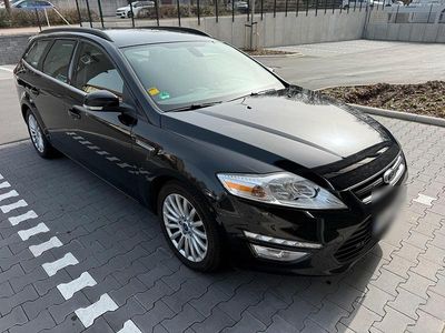 Gebraucht Ford Mondeo 115 PS (84 kW) 2012 Schwarz Kombi