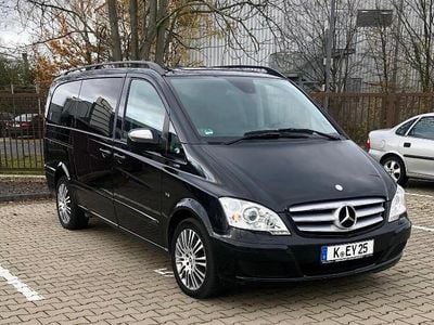 Schwarz Gebraucht 2013 Mercedes Viano Van / Kleinbus | 15.900 € (Superpreis)