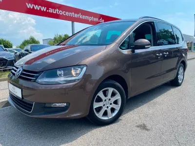 Gebraucht VW Sharan Comfortline 150 PS (110 kW) 2011 Braun Van / Kleinbus