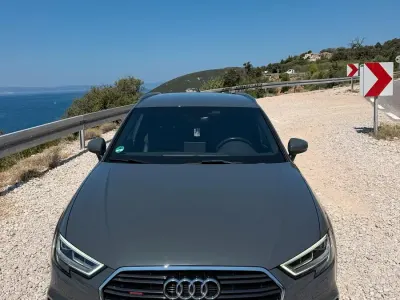 Gebraucht Audi A3 S-Line 150 PS (110 kW) 2019 Grau Limousine