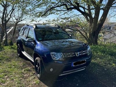 Second-hand Dacia Duster Prestige 114 CP (83 kW) 2017 Albastru SUV