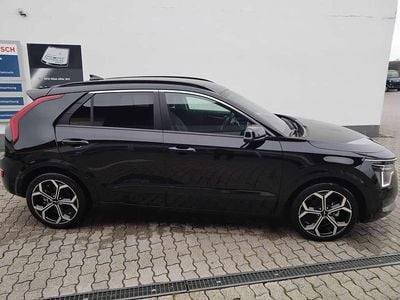 Second-hand Kia Niro Spirit 105 CP (77 kW) 2022 Negru SUV