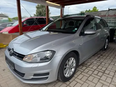 Gebraucht VW Golf VII Trendline 110 PS (80 kW) 2015 Silber Kombi