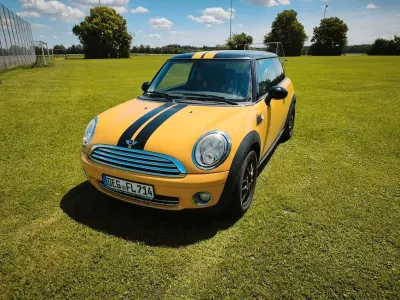 Gebraucht Mini Cooper 122 PS (89 kW) 2009 Gelb Kleinwagen