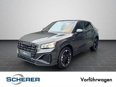 Grau Gebraucht 2025 Audi Q2 S-Line SUV | 37.980 € (Etwas zu teuer)