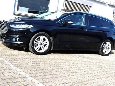 Gebraucht Ford Mondeo Titanium 179 PS (131 kW) 2016 Shadow black Kombi
