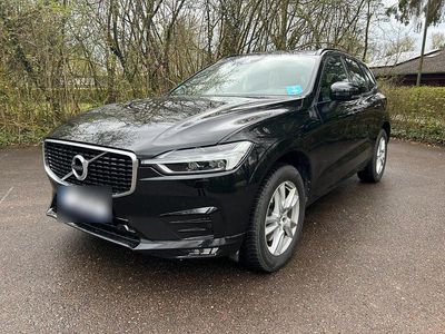 Second-hand Volvo XC60 R-Design 197 CP (144 kW) 2021 Negru SUV