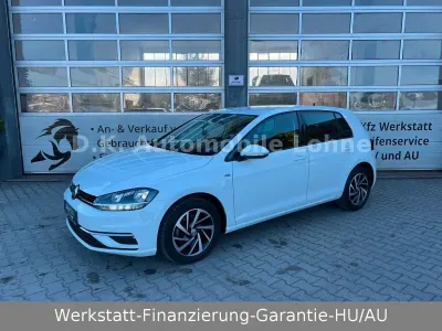 Gebraucht VW Golf VII Join 150 PS (110 kW) 2019 Weiß Limousine