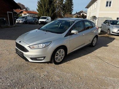 Grau Gebraucht 2014 Ford Focus Limousine | 4.999 € (Guter Preis)
