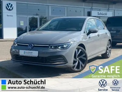 Gebraucht VW Golf VIII Active 190 PS (139 kW) 2024 Grau Limousine