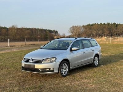 Usata VW Passat 140 CV (102 kW) 2011 Argento Station wagon