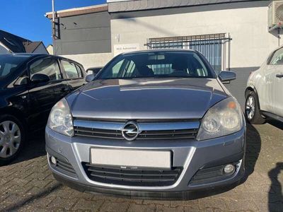 gebraucht Opel Astra 1.6 Edition Plus NAVI TEMPOMAT KLIMA