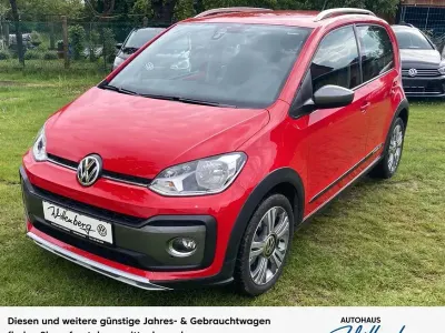 Gebraucht VW cross up! 90 PS (66 kW) 2018 Rot Kleinwagen