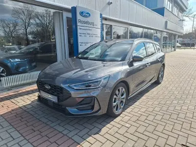 Gebraucht Ford Focus ST-Line X 155 PS (114 kW) 2024 Grau Limousine
